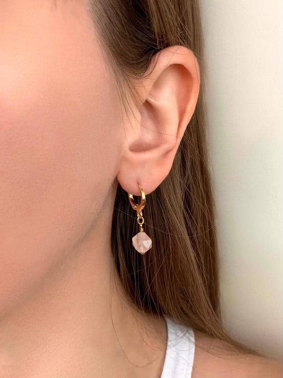 Rose Quartz Huggie Hoop Earrings – Star Cut Polygon Gemstone Charms on Gold Plated Hoops