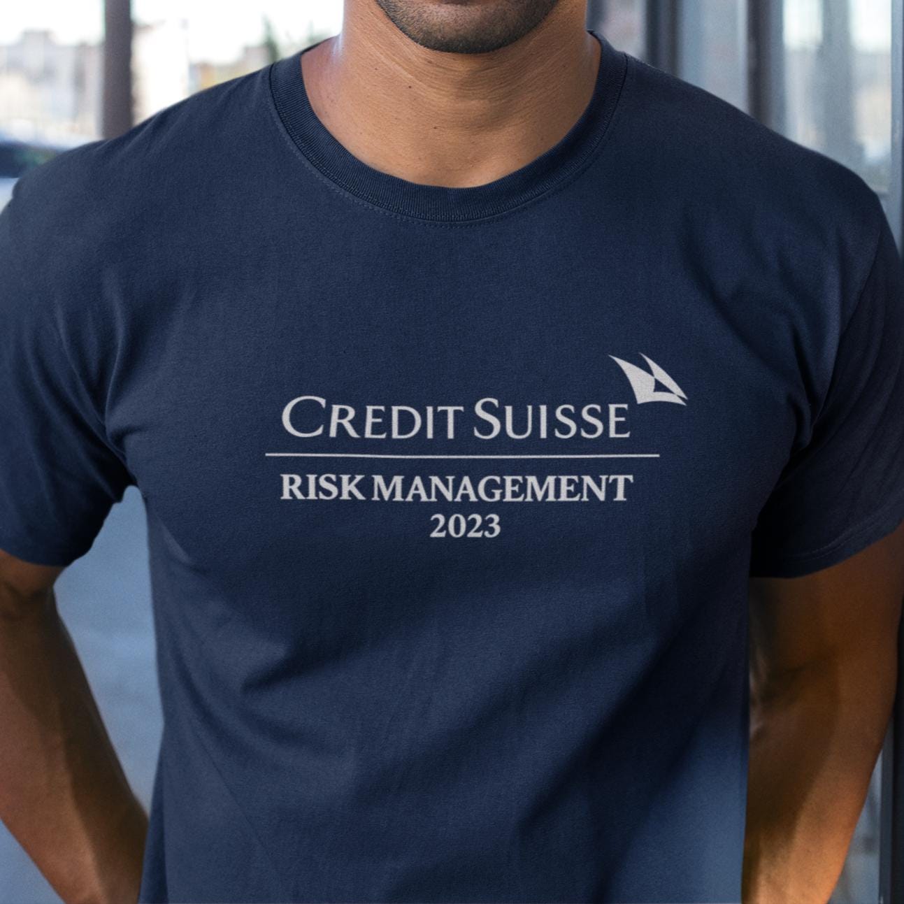 クレディ・スイスのリスクマネジメントTシャツ、株式市場ウォールストリートグッズ、投資家やトレーダーへの金融崩壊に関する面白いギフト - Etsy 日本