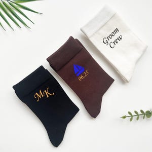 Groomsmen Socks Personalized, Groomsmen Initial Socks,Wedding Groomsmen Gift,Custom Wedding Party Socks for the Groom & Best Man,Groom Socks