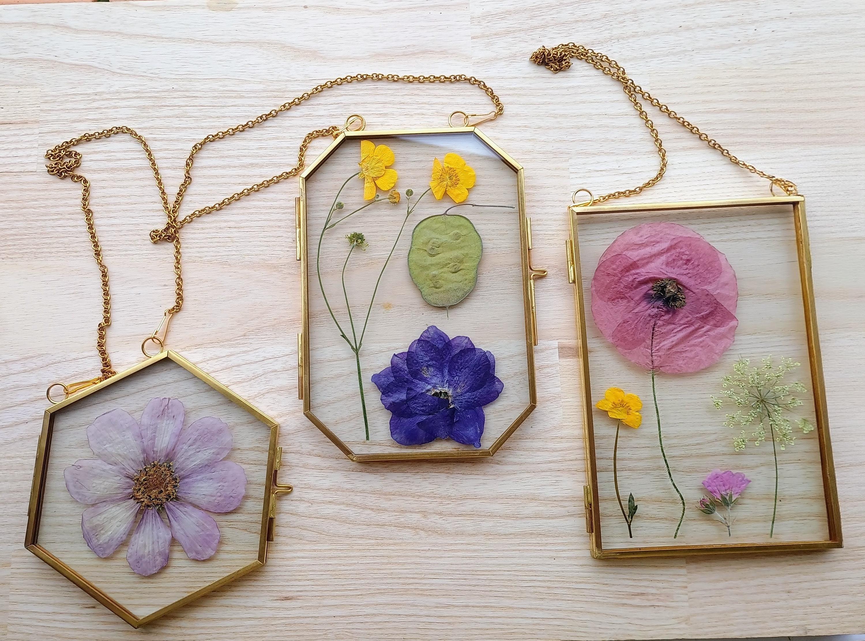 Petit Cadre Médaillon Vintage - Fleurs Séchées - Déco Murale