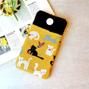 iPhone 11 Pro sleeve, phone sleeve, iPhone X phone case, samsung phone sleeve, ipod sleeve, iPod case - Cats (P-255)