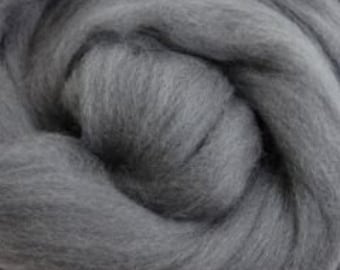 Very Fine Super Soft New Zealand Merino Combed Top Roving 21 Micron 4 Ounces