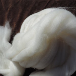 2 Ounces Natural White Tibetan Premium Quality Pure Cashmere 13 Micron NO VM Luxury Soft Wool Cashmere Down Roving 2  Ounces