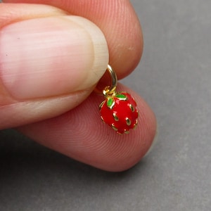 Tiny Gold Strawberry Charm for Bracelets, Necklaces and Earrings, Bracelet Charm, Fruit Jewelry, DIY Jewelry Making Supplies Findings