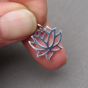 Collier pendentif fleur de lotus en argent sterling, breloque bracelet bijoux yoga