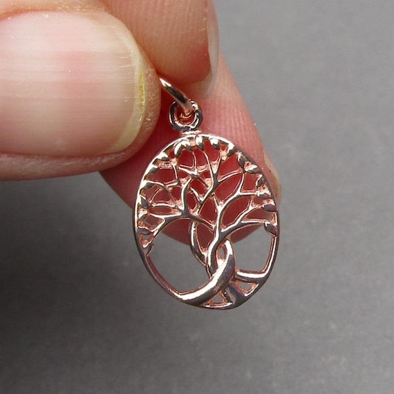 Collana con ciondolo a forma di albero genealogico in oro rosa