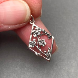 Sterling Silver Forget Me Not Flower Necklace Charm, 925 Silver Necklace Pendant, DIY Jewelry Making Supply Finding, Gift Under 20 for Her