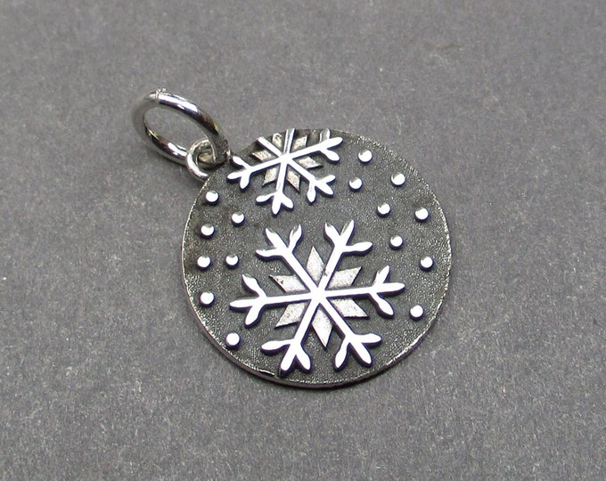 Winter Ski Hat Charm Sterling Silver Antiqued Finish Winter Ski Hat Charm Sterling Silver Antiqued Finish
