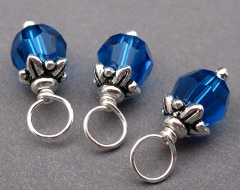Capri Blue Crystal Necklace Charms, Marqueurs de point, Charms de boucles d’oreilles, Bead Dangles, Bracelets, Charms de verre à vin, Fournitures de fabrication de bijoux