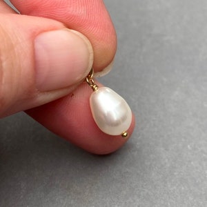 ホワイトパール 14K ゴールドフィルドチャーム ブレスレット用、交換可能なイヤリング ティアドロップチャームとネックレス、6 月の誕生石チャーム、ウェディングジュエリー