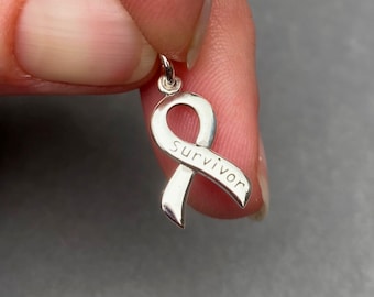 Ciondolo in argento sterling con nastro simbolo della lotta contro il cancro, ideale per la creazione di gioielli fai da te.
