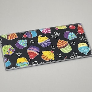 Checkbook Cover Cupcakes