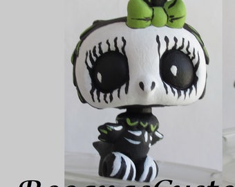 Goth - Corpse Paint - Bird - Skeleton - Custom, Littlest Pet Shop, LPS, OOAK - Halloween - Gothic - Parakeet