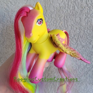 Rainbow Pride Solfyra My Little Pony Custom, OOAK, MLP Pegasus LGBTQ Bild 3