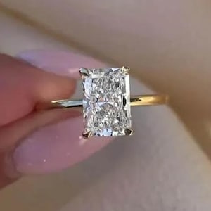 3CT Radiant Cut Moissanite Engagement Ring 14K Gold Solitaire Wedding Ring Radiant Hidden Halo Diamond Ring Promise Anniversary Gift For Her
