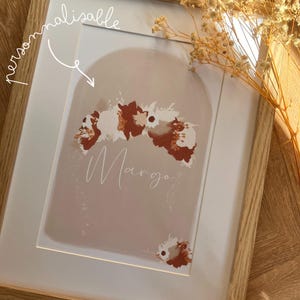 Anpassbares Plakat Mia Boho Illustration Blumenkrone Geschenkidee für Frauen Babyzimmer Dekoration Kind Terrakotta-Plakat