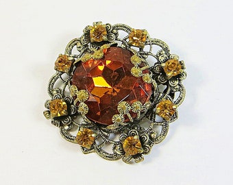 1930-40s Bohemian Czech Topaz Colour Glass Crystal Rhinestone Goldtone Bronze Filigree Metal Brooch Pin