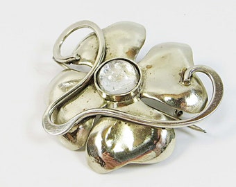 1980s Silver Brooch Pin w Foiled Glass Centre, Lovely Vintage Artist Made Shiny Silver Stylised Flower Brooch w Pretty Foiled Glass Centre