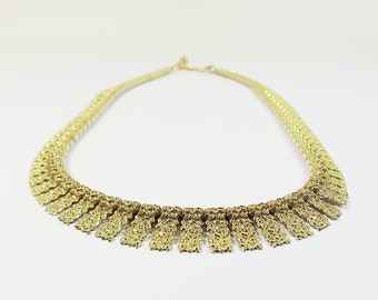 1970s Necklace Choker, Vintage Textured Goldtone Slinky Articulated Adjustable Choker Necklace in Lovely Vintage Condition, Fab Gift