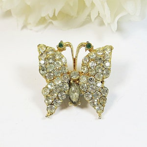 1930er Jahre Brosche Schmetterling, entzückende kleine 1930er Jahre Strass Kristall Schmetterling Brosche mit Vintage Schein