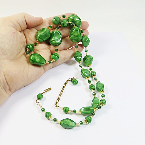 1930s Bohemian Glass Grass Green Satin Beads Rest… - image 9