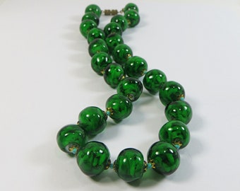 Murano Glass Necklace, Vintage Venetian Glass Bead Necklace, Beautiful Deep Green Glass Sommerso Beads Necklace from Venice