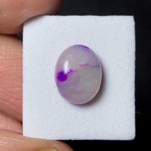 Rare Natural Sugilite Cabochon (10.1x8.1x3.9 MM - 2.71  Cts)
