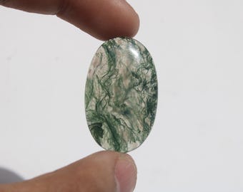Cabochon van natuurlijke mosagaat – groene dendritische edelsteen voor het maken van sieraden (20 x 32 mm)
