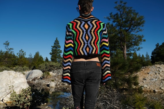 Crochet Crop Top Multicolor Stripes on Black ZigZag M