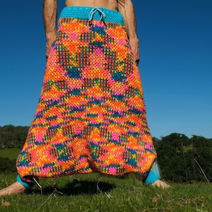 Crochet Pants Drop Crotch Pink Orange Interference Pattern with Blue M