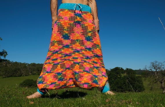 Crochet Pants Drop Crotch Pink Orange Interference Pattern with Blue M