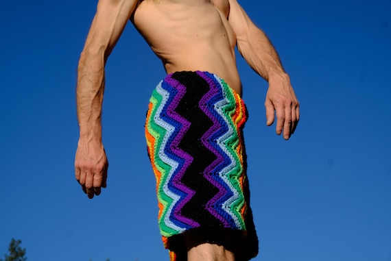 Crochet Shorts Rainbow ZigZag Stripes on Black XL