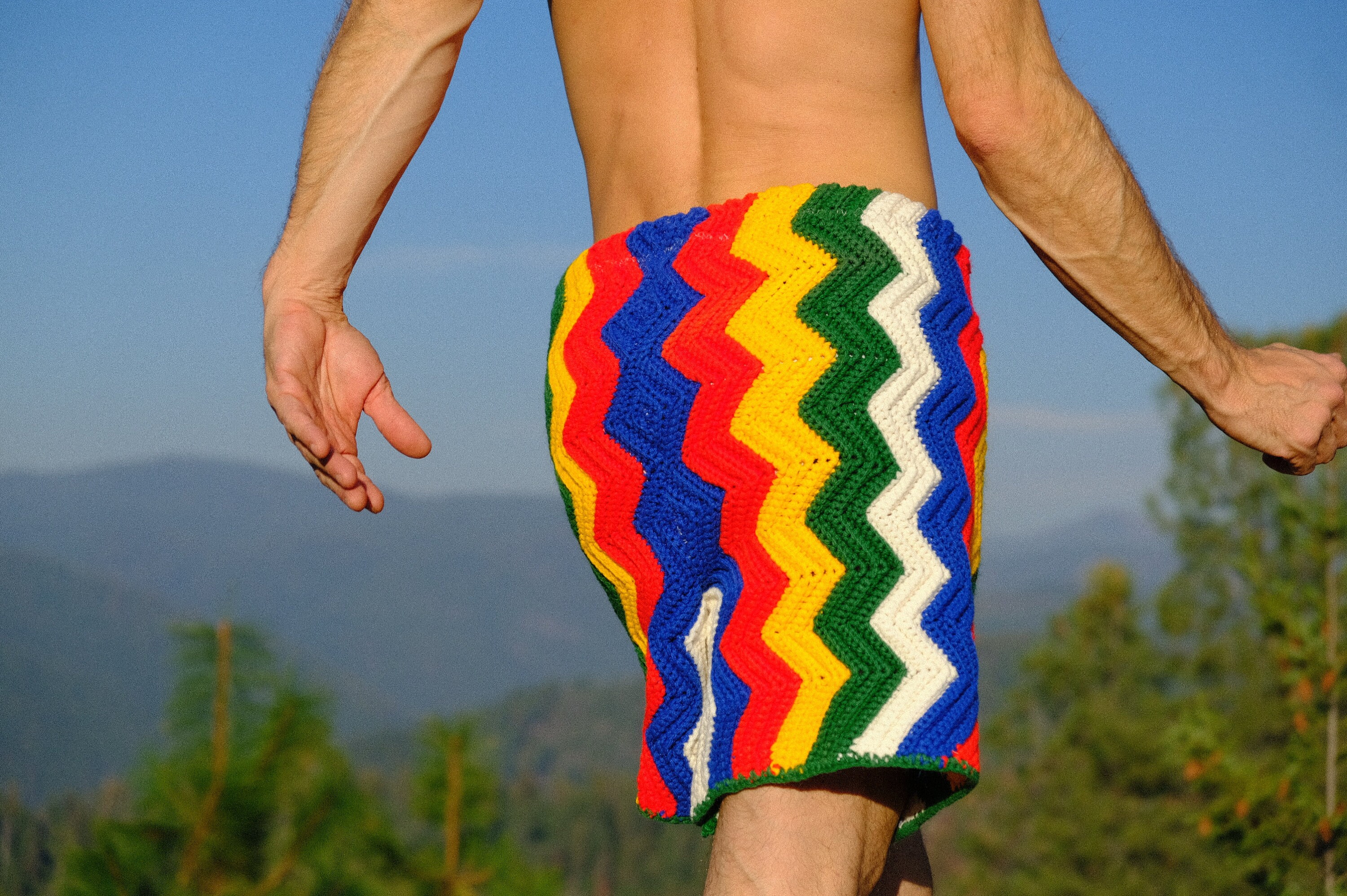 Crochet Shorts Primary ZigZags L | Shorts