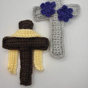 Handgemaakt gehaakt kruis – christelijk huisdecor, doopcadeau, religieus cadeau
