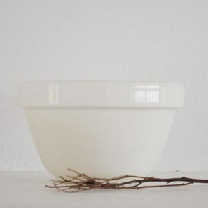 Small Vintage English Pudding Basin Bowl, Ironstone Mixing Bowl, Vintage Mixing Bowl, Farmhouse Bowl, Stoneware Mixing Bowl, Ironstone Bowl