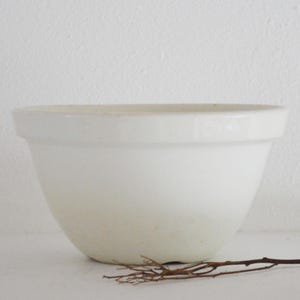 Vintage English Pudding Basin Bowl, Ironstone Mixing Bowl, Vintage Mixing Bowl, Farmhouse Bowl, Stoneware Mixing Bowl, Ironstone Bowl