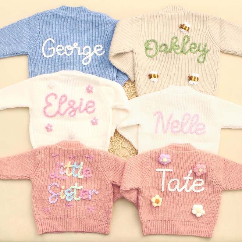 Baby-Strickjacke mit benutzerdefiniertem Namen, Handgestrickte personalisierte Strickjacke, bestickte Strickjacke mit Namen, Neugeborenen Strickjacke, Babypartygeschenke Bild 16