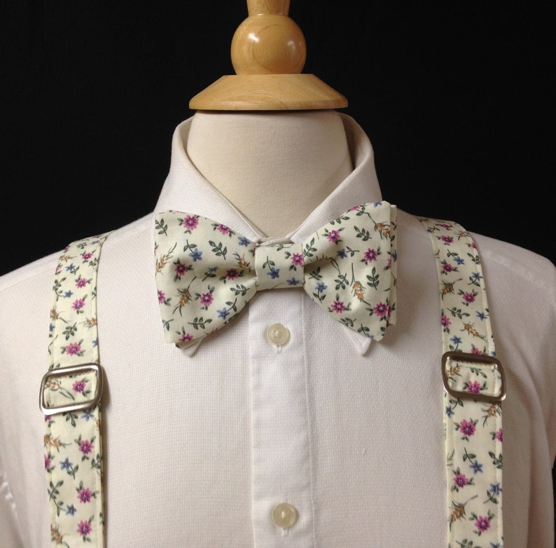 NEW Handmade Custom Bow tie Floral Black//Gold Pre Tied Adjustable Wedding Tie