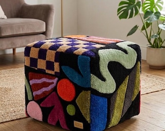 Puf otomano de lana de Nueva Zelanda con capitoné hecho a mano - Puf de suelo geométrico abstracto - Taburete y taburete con capitoné colorido - Asiento cuadrado artístico