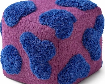 Handgetufteter Pouf aus neuseeländischer Wolle | Lila-blauer, strukturierter, moderner Kuhfell-Bodenpouf