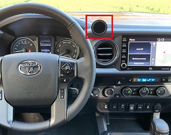 Toyota Tacoma (2016 - 2023) MagSafe Phone Mount