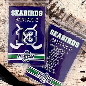 Tarjetas de lista de equipos de hockey - Personalizadas con colores y números del logotipo de la lista - Archivos PDF personalizados para cada miembro del equipo - por Beth Kruse CC