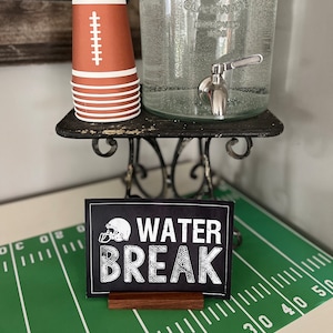 Football -- Water Break PDF Printable 5x7 or 8x10 Signs -- Chalkboard Signs  INSTANT DOWNLOAD by Beth Kruse C C