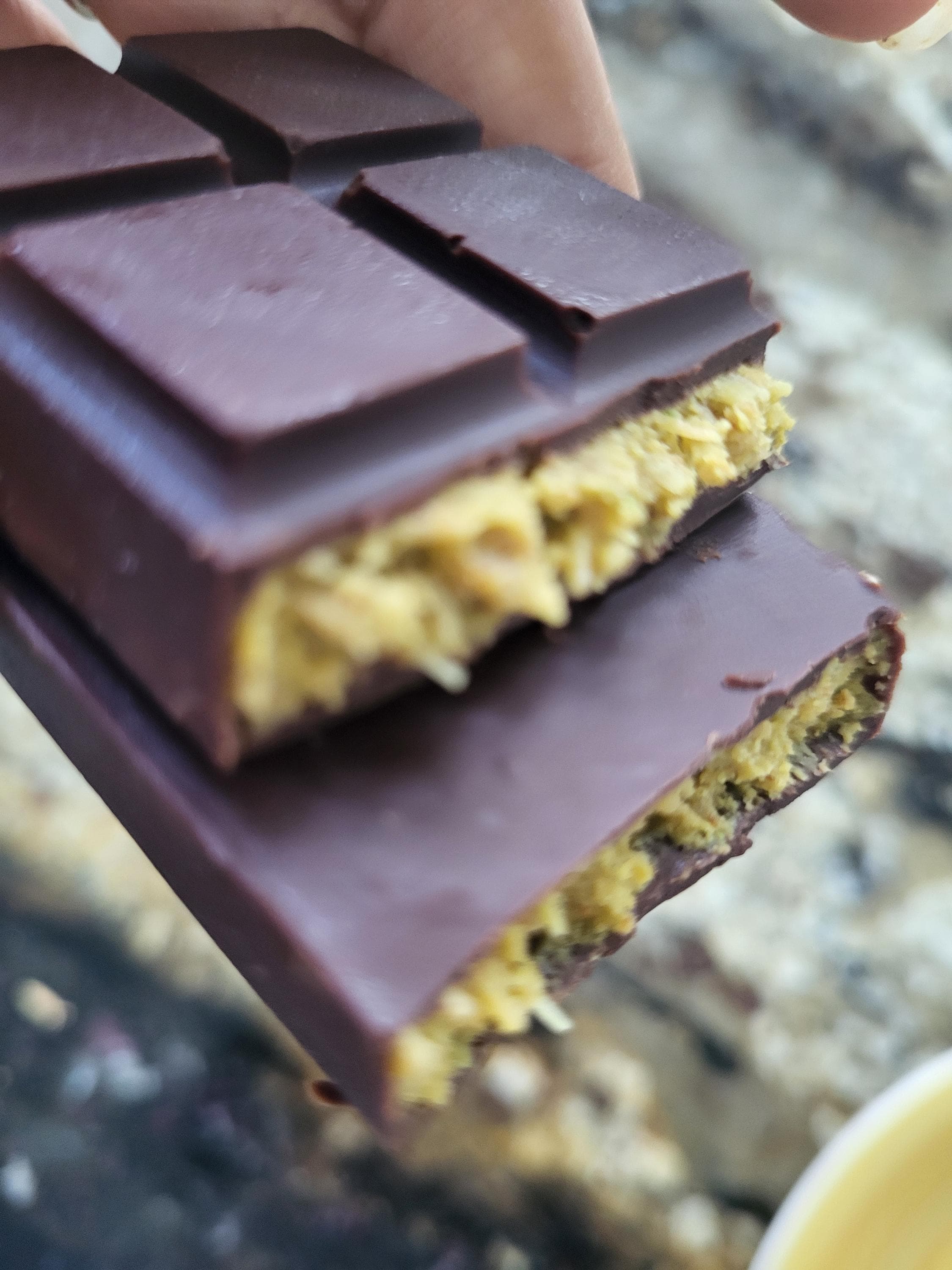 Kunafa pistachio milk chocolate bar - Etsy 日本