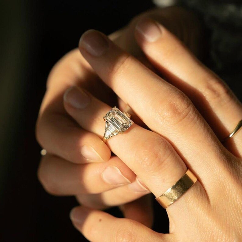 Emerald Cut Moissanite Engagement Ring: Solid Gold Five Stone Bar Set ...