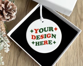 Gepersonaliseerde keramisch kerstornament: aangepaste tekst en ontwerp aandenken