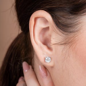 IGI Certified Lab Grown Diamond Stud Earrings: 1-4 Carat, Solid Gold