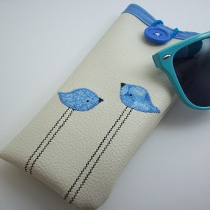Eyeglass case in cream with blue birds image 4