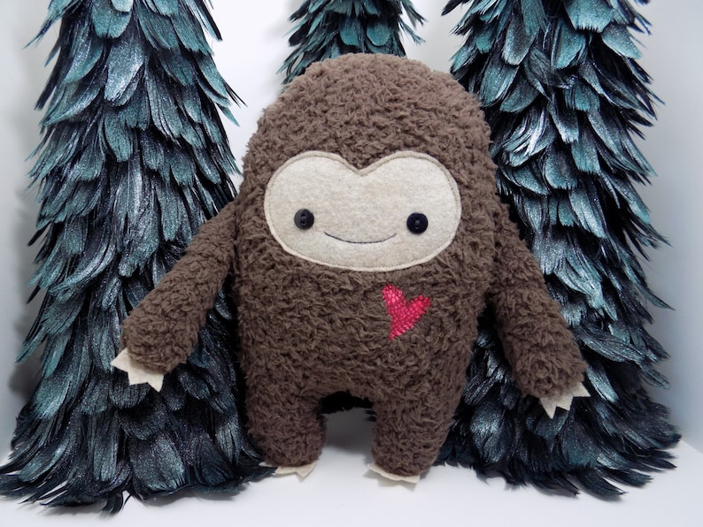 Big Foot stuffed toy, big foot plushie, kawaii big foot plush doll, monster stuffed animal, monster, sasquatch toy zdjęcie 1