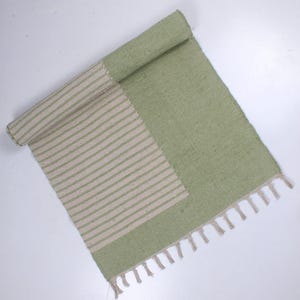 Esterilla de yoga de algodón orgánico a base de hierbas: ecológica, tejida a mano, antideslizante, para ejercicios y meditación, 0,6 x 1,8 m, ideal para viajes.